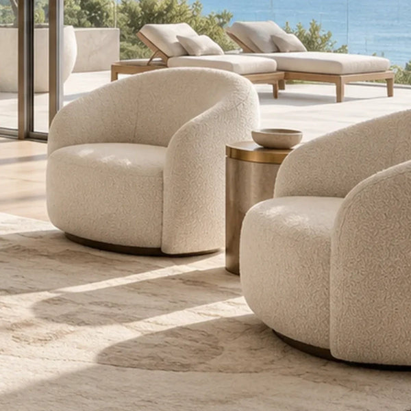 Accent & Lounge Chairs